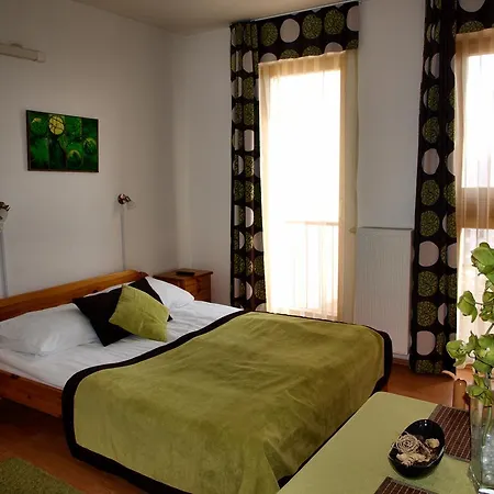 Centrum Apartmanhaz 3*