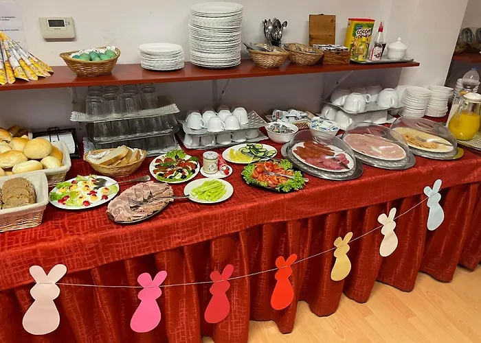 アパートホテル Centrum Apartmanhaz 3*