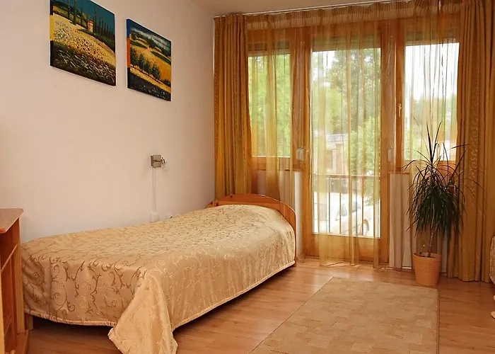 Centrum Apartmanhaz アパートホテル